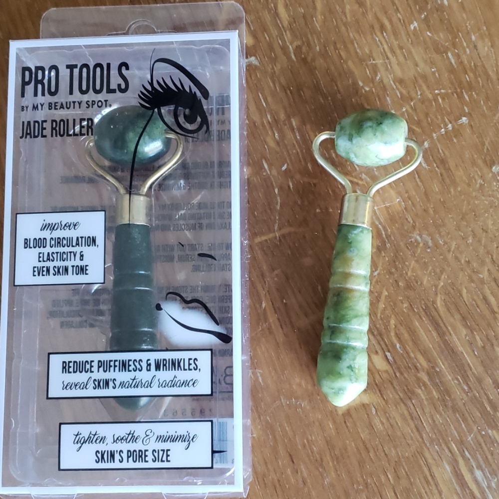 Pro Tools by My Beauty Sopt jade roller - Picture 1 of 2